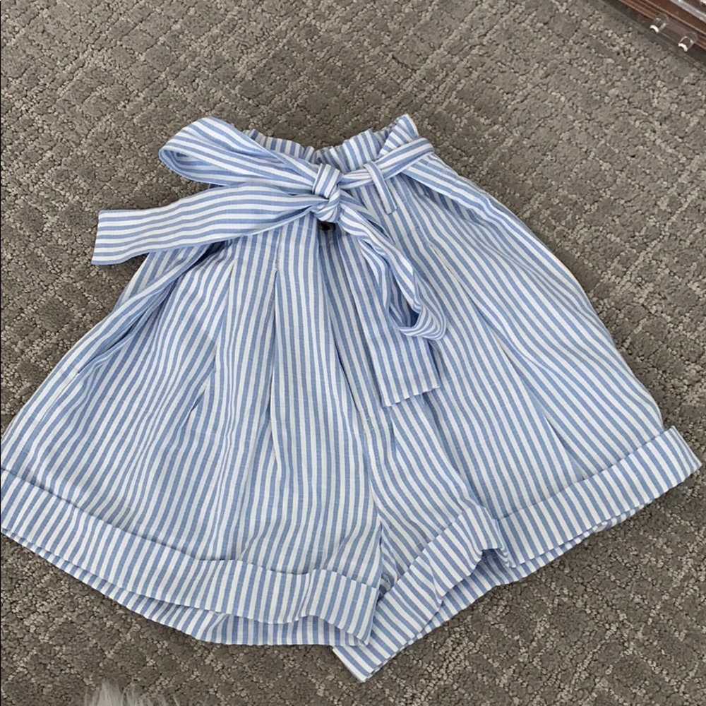 Paperboy shorts